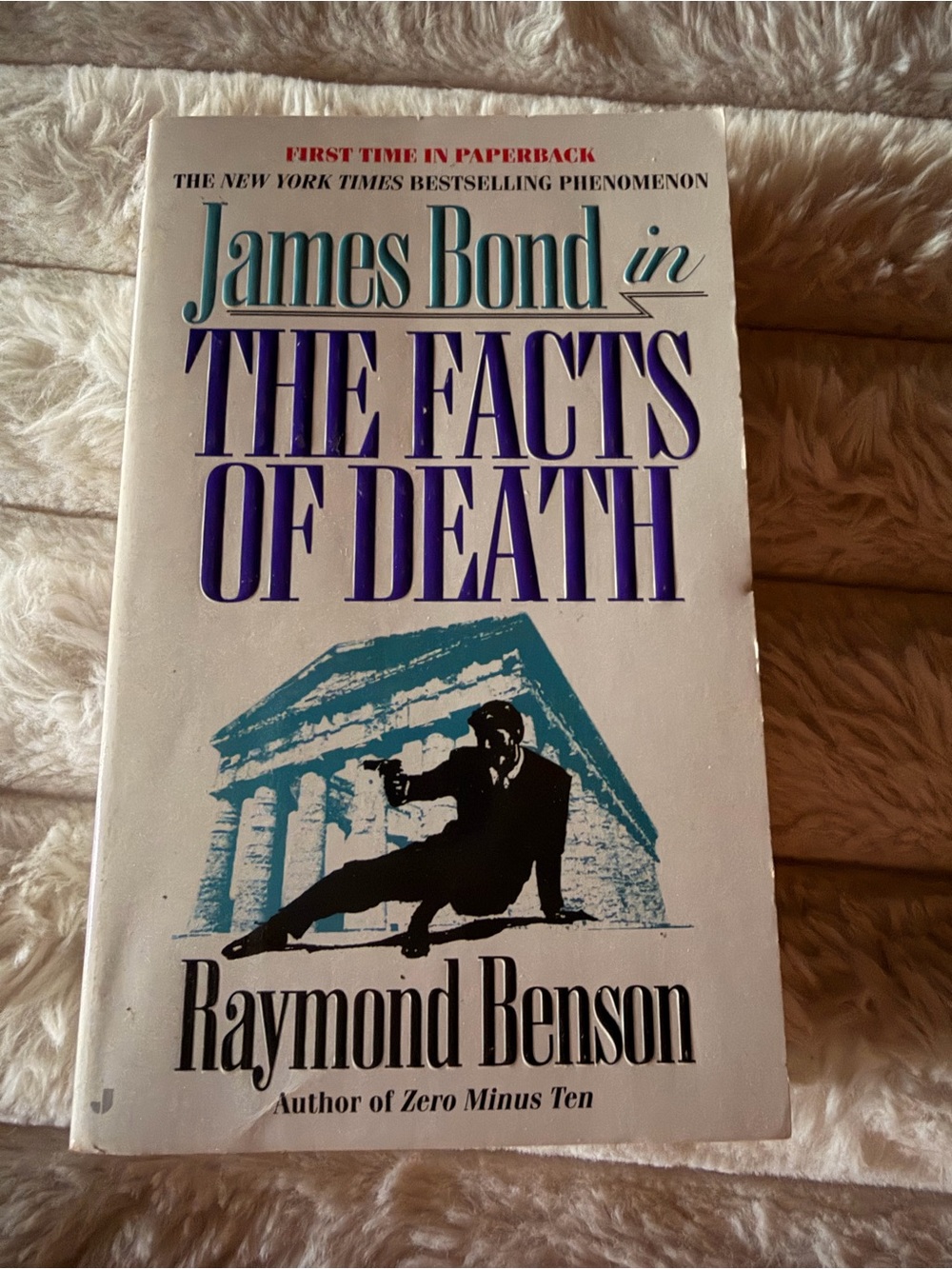 James Bond 007: The Facts of Death Paperback Book